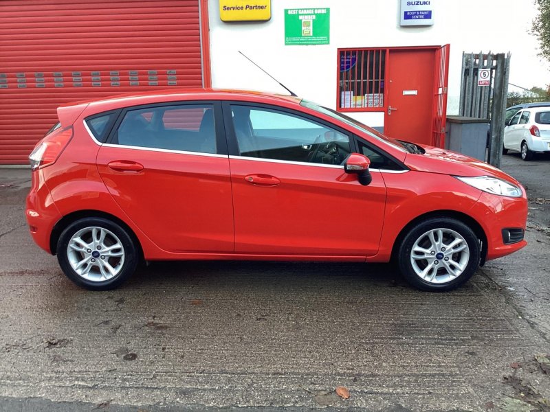 FORD FIESTA