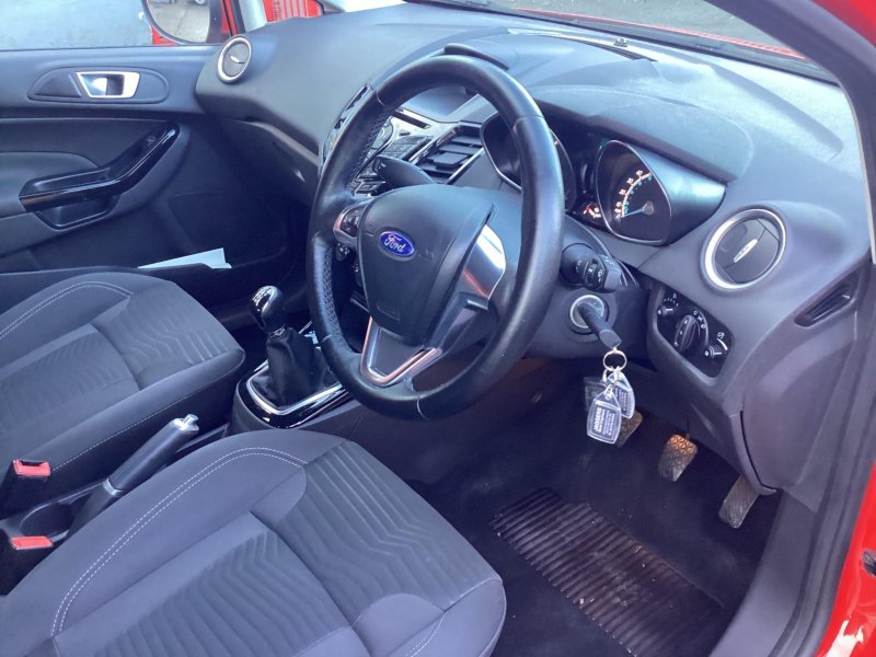 FORD FIESTA