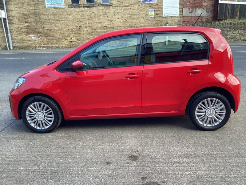 VOLKSWAGEN UP