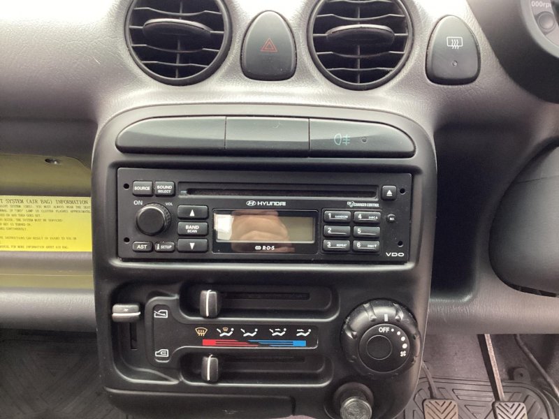 HYUNDAI AMICA