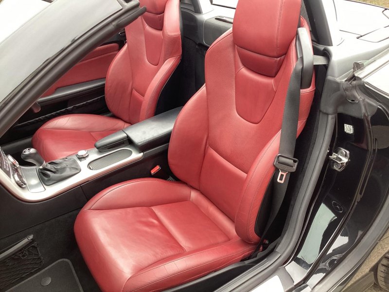 MERCEDES-BENZ SLK