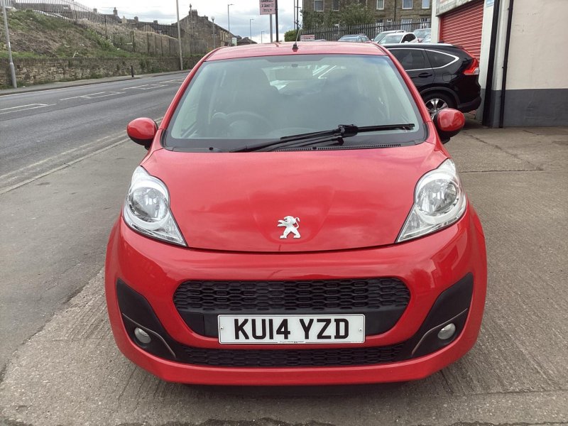 PEUGEOT 107
