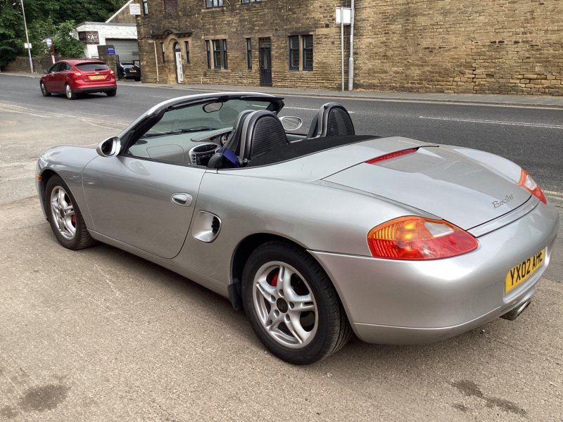 PORSCHE BOXSTER