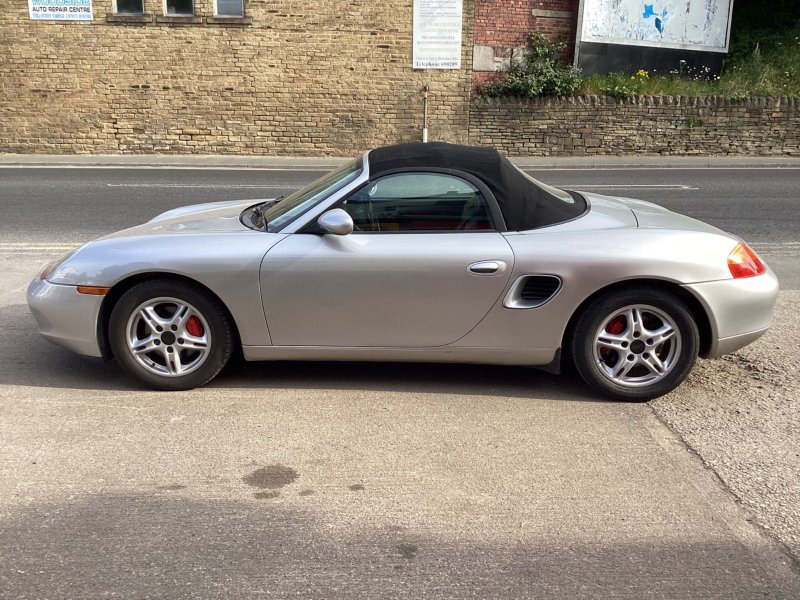 PORSCHE BOXSTER