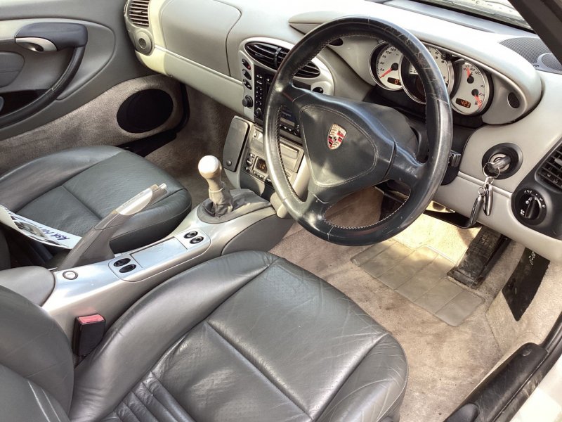 PORSCHE BOXSTER