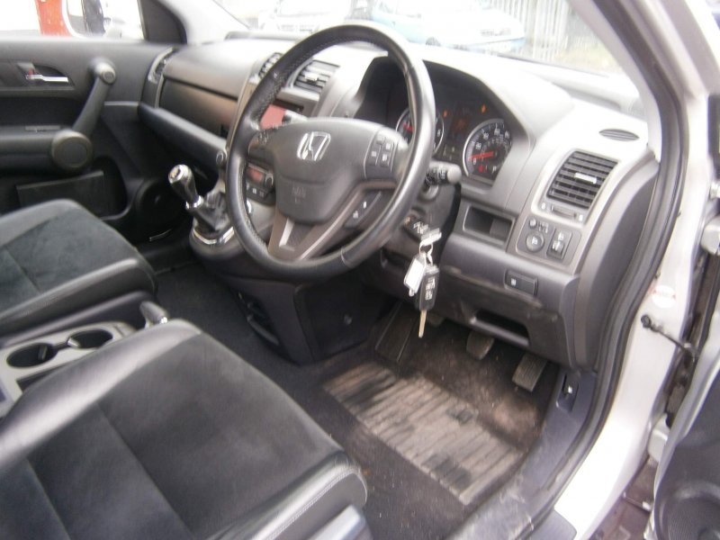 HONDA CR-V
