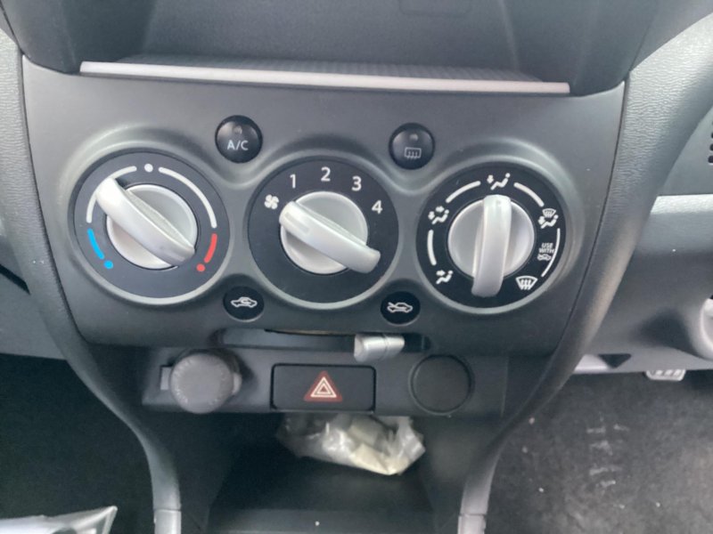 NISSAN PIXO