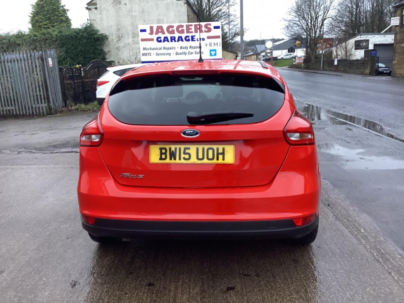 FORD FOCUS