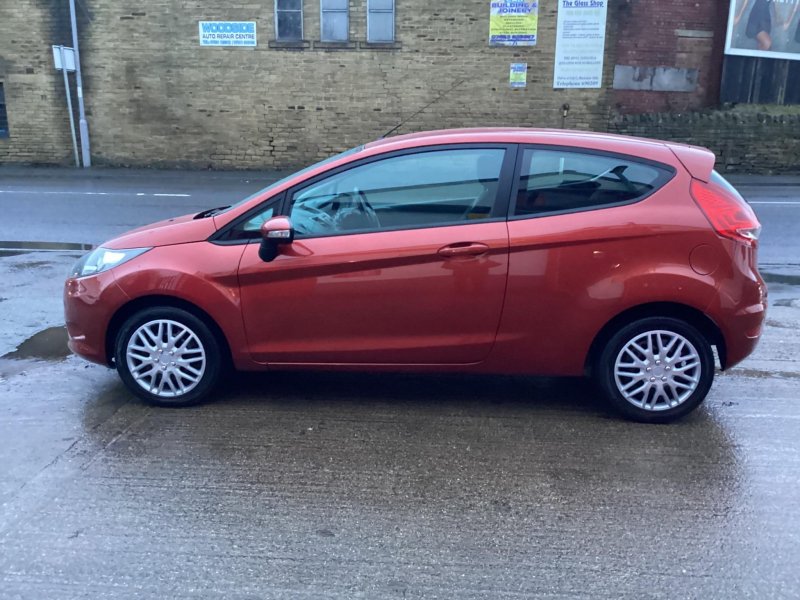 FORD FIESTA