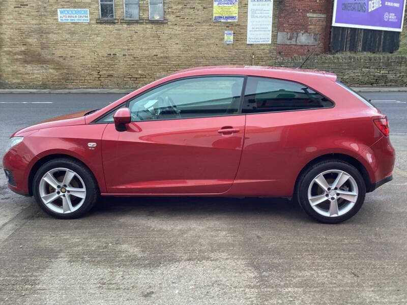 SEAT IBIZA