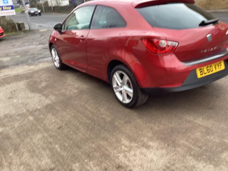 SEAT IBIZA