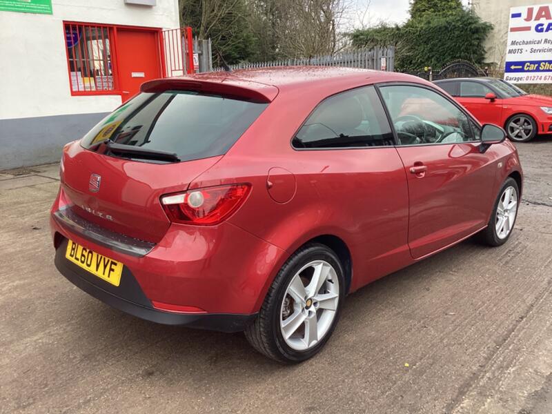 SEAT IBIZA