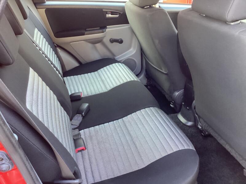SUZUKI SX4
