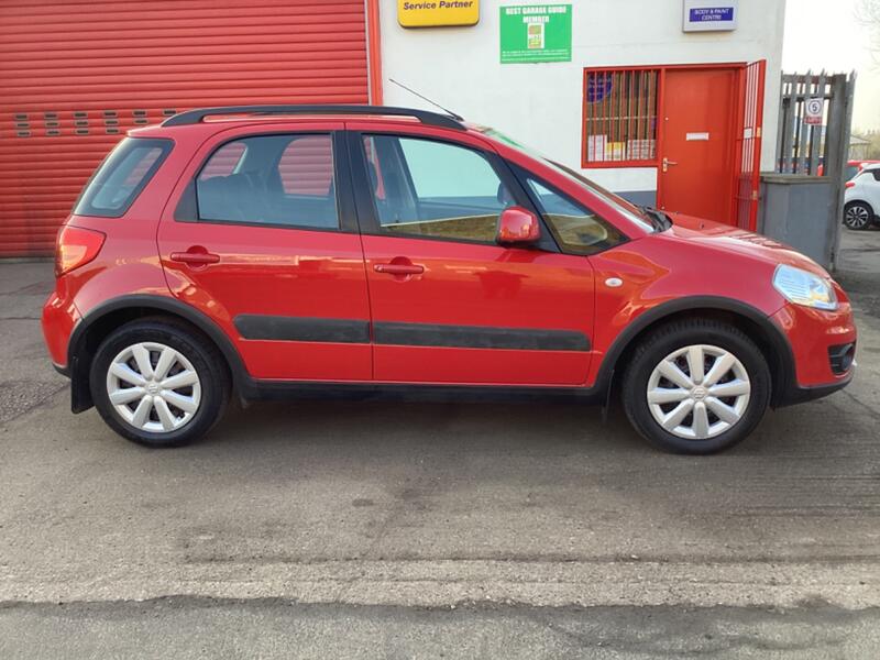 SUZUKI SX4