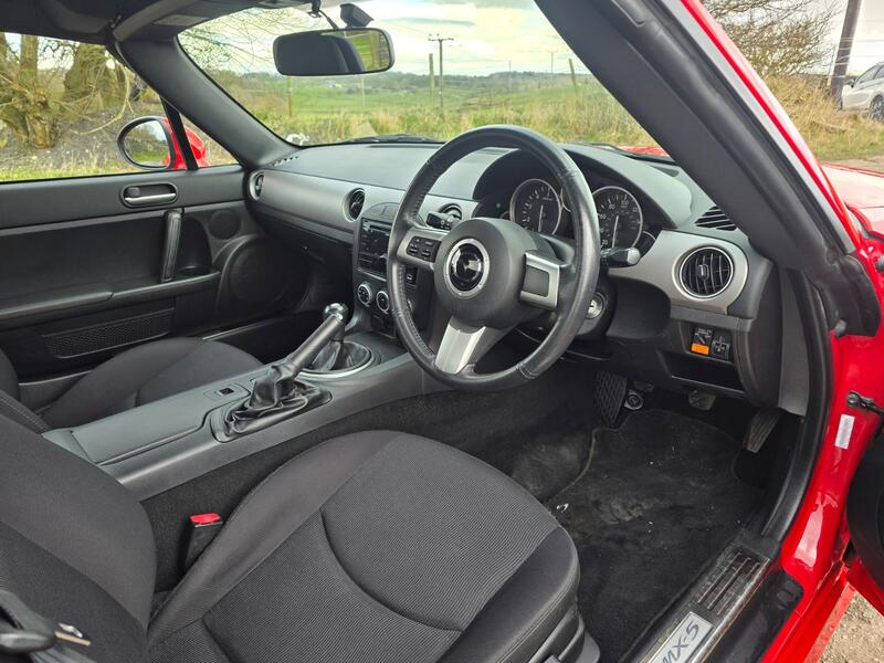 MAZDA MX-5