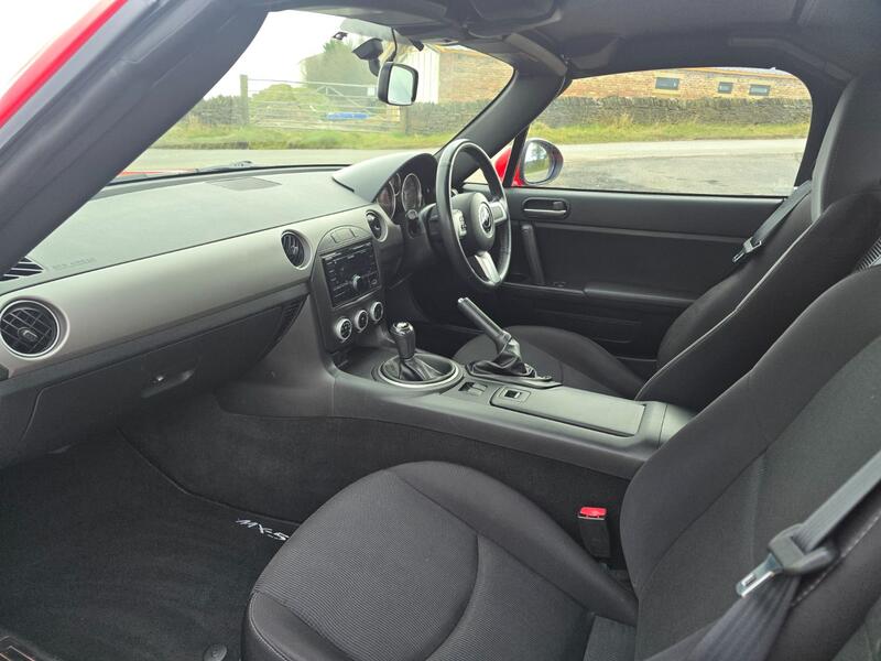 MAZDA MX-5