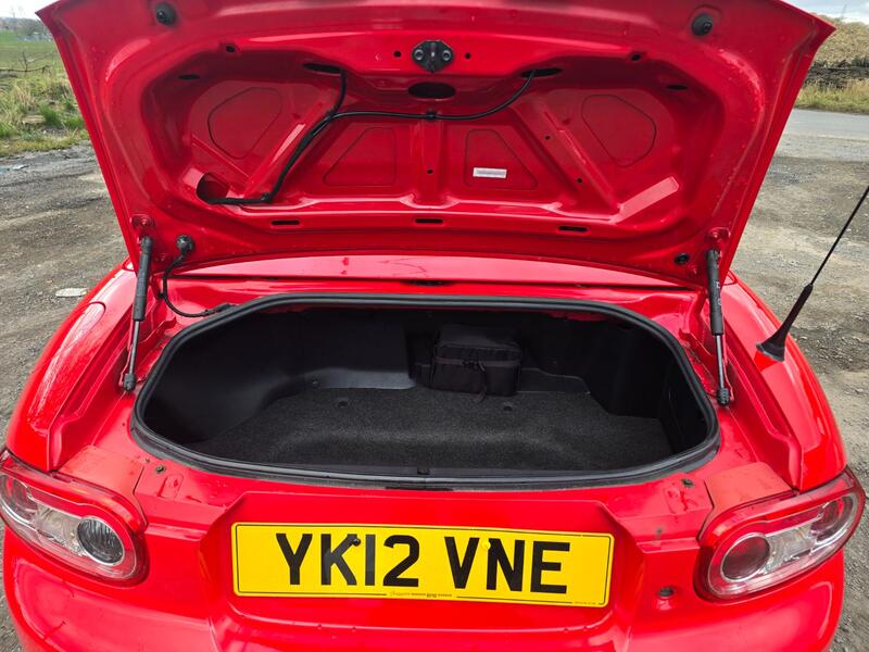 MAZDA MX-5
