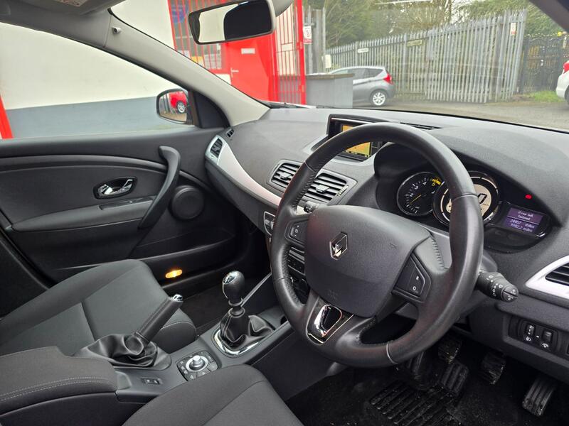 RENAULT MEGANE