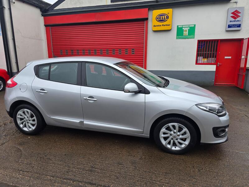 RENAULT MEGANE