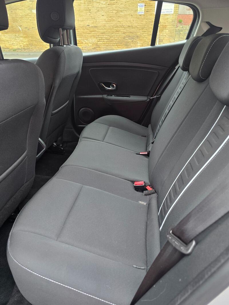 RENAULT MEGANE