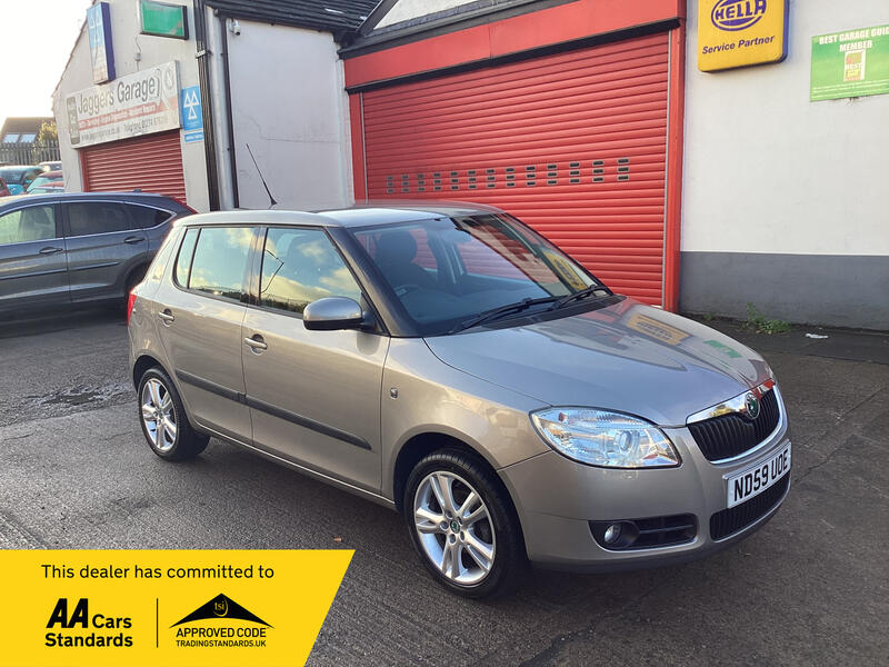 SKODA FABIA 1.4 16V 3 5dr
